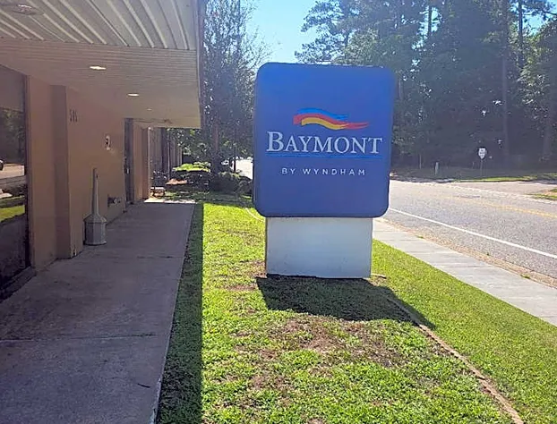 Baymont by Wyndham Williamsburg hotel detail image 1