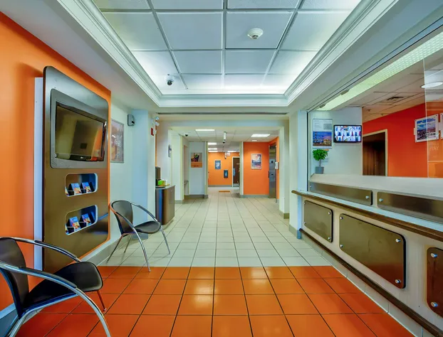 Motel 6 Burlington, ON - Toronto West - Oakville hotel detail image 4