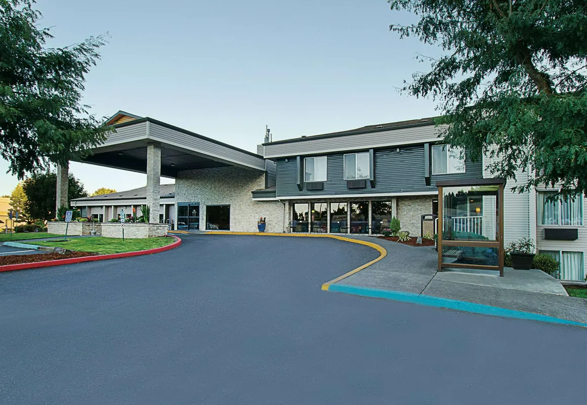 La Quinta Inn & Suites by Wyndham Portland NW hotel hero