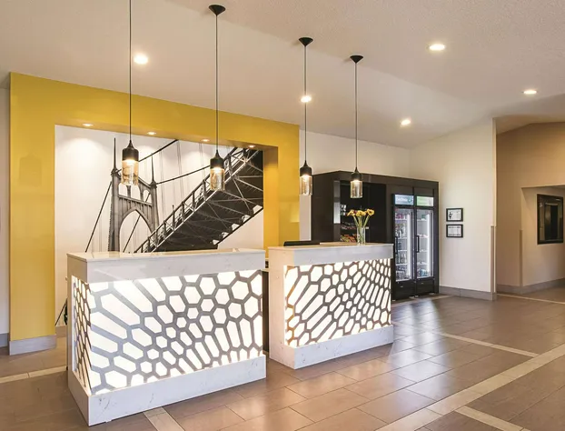 La Quinta Inn & Suites by Wyndham Portland NW hotel detail image 4