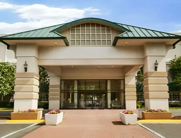 Clarion Hotel & Suites Convention Center Fredericksburg hotel detail image 1