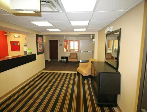 Studio 6 Extended Stay Buffalo Amherst NY hotel detail image 4