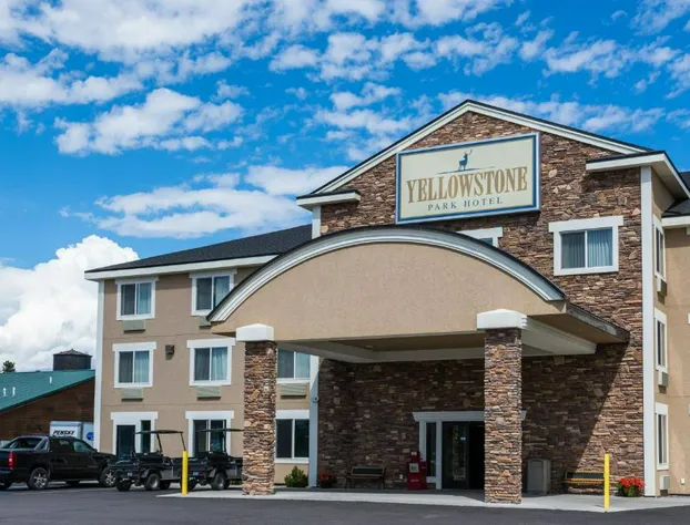 Yellowstone Park Hotel hotel detail image 1