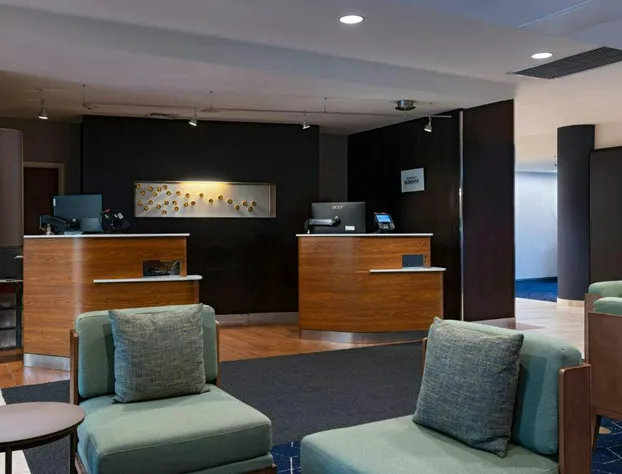 Courtyard Marriott Aksarben Village hotel detail image 3