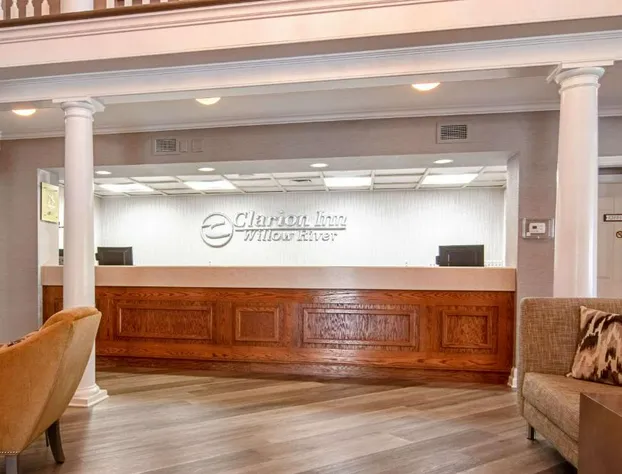 Clarion Inn Willow River hotel detail image 3