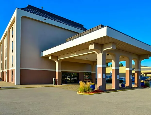 New Victorian Inn & Suites Omaha hotel detail image 1