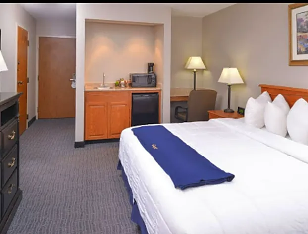 New Victorian Inn & Suites Omaha hotel detail image 3