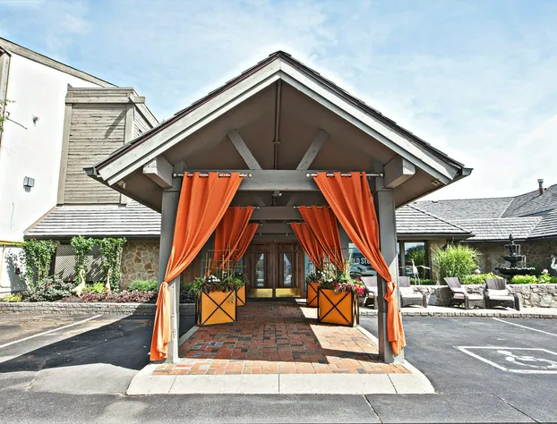 Old Stone Inn Boutique Hotel hotel detail image 1