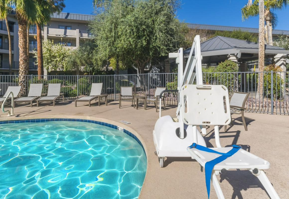 Holiday Inn & Suites Phoenix Airport North, an IHG Hotel hotel hero