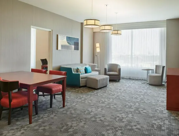 Courtyard by Marriott Ottawa East hotel detail image 1
