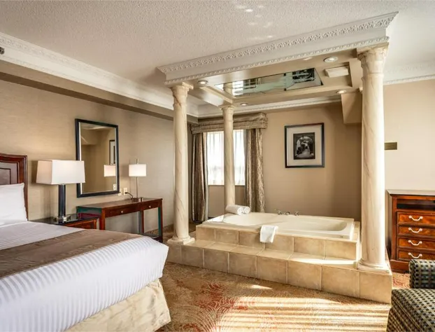 Monte Carlo Inn & Suites Downtown Markham hotel detail image 4