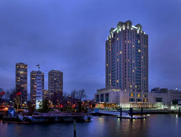 Hilton Philadelphia at Penn's Landing hotel detail image 1