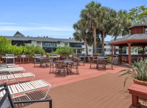 Park Shore Resort hotel detail image 4