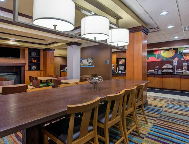 Fairfield Inn & Suites by Marriott Sevierville Kodak hotel detail image 1