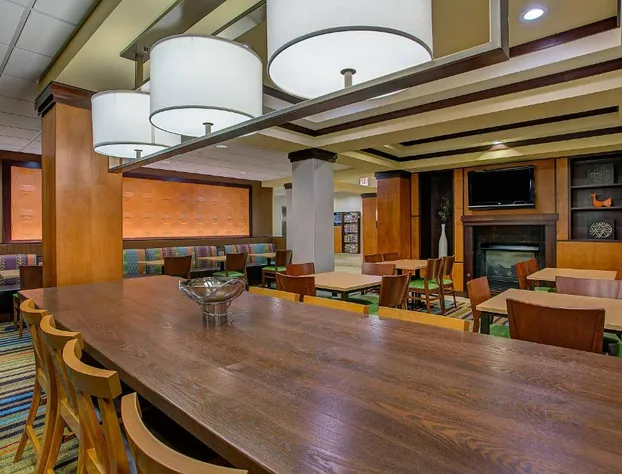 Fairfield Inn & Suites by Marriott Sevierville Kodak hotel detail image 3