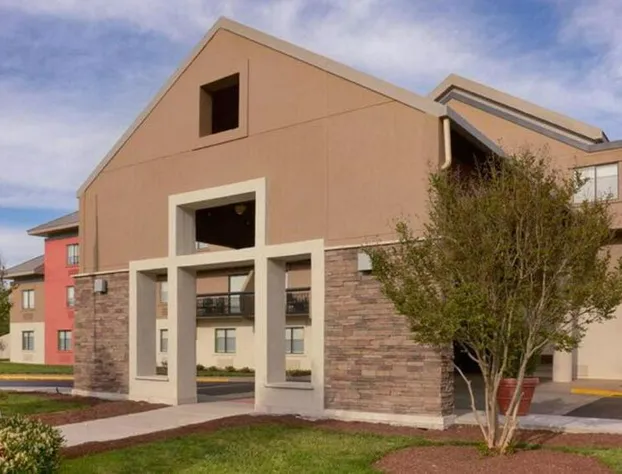 Holiday Inn Express Nashville Airport by IHG hotel detail image 1