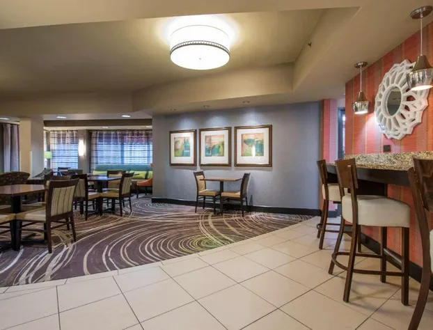 Hampton Inn Atlanta - Newnan hotel detail image 3