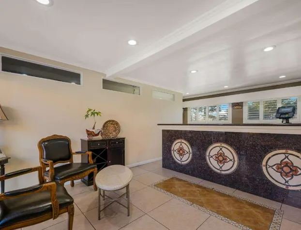 Clarion Collection Carmel Oaks Inn hotel detail image 3