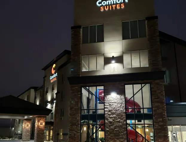 Comfort Suites Saskatoon hotel detail image 1
