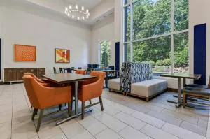 Holiday Inn Express & Suites Starkville by IHG hotel detail image 1