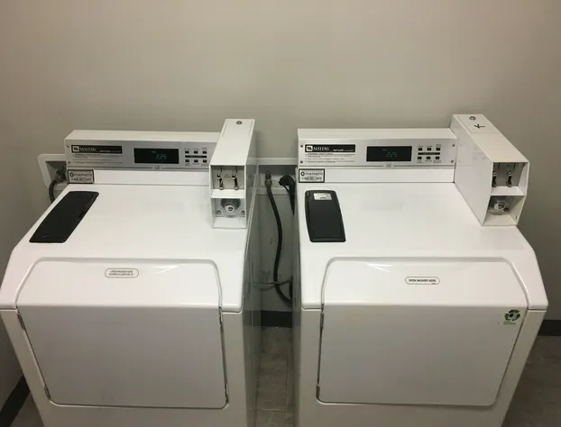 Super 8 by Wyndham Regina hotel detail image 2