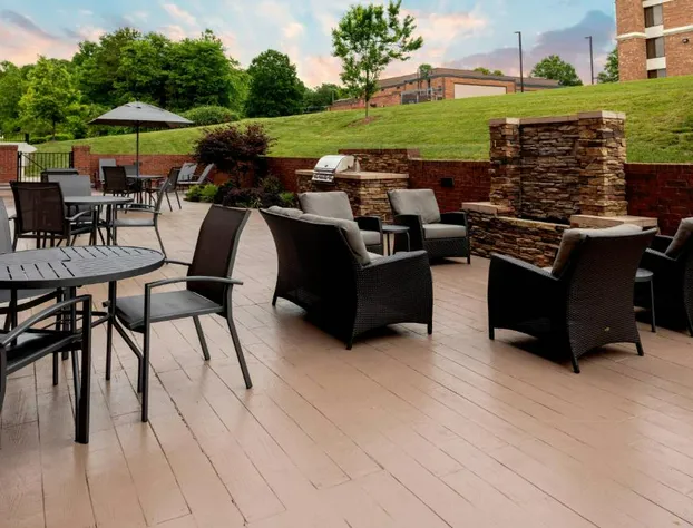 Fairfield Inn & Suites by Marriott Charlotte Matthews hotel detail image 4