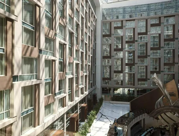 Marriott Marquis Washington, DC hotel detail image 2