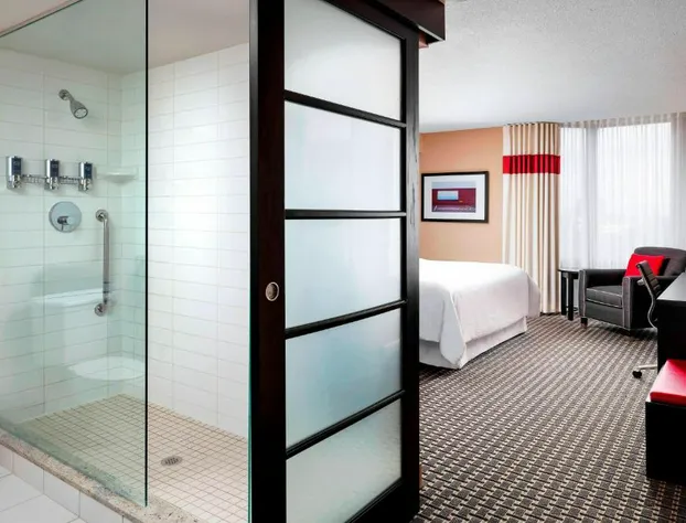 Four Points by Sheraton Mississauga Meadowvale hotel detail image 4