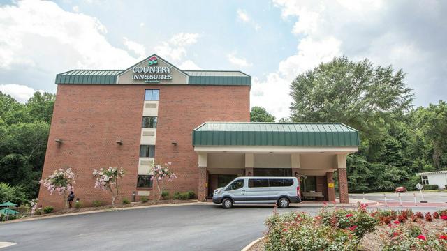 Country Inn & Suites by Radisson, Williamsburg East (Busch Gardens), VA hotel detail image 2