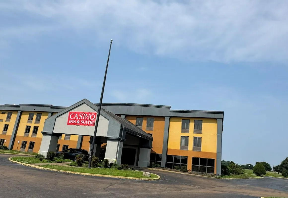 SureStay Hotel by Best Western Robinsonville Tunica hotel hero