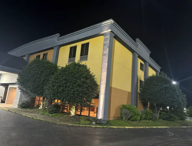 SureStay Hotel by Best Western Robinsonville Tunica hotel detail image 3