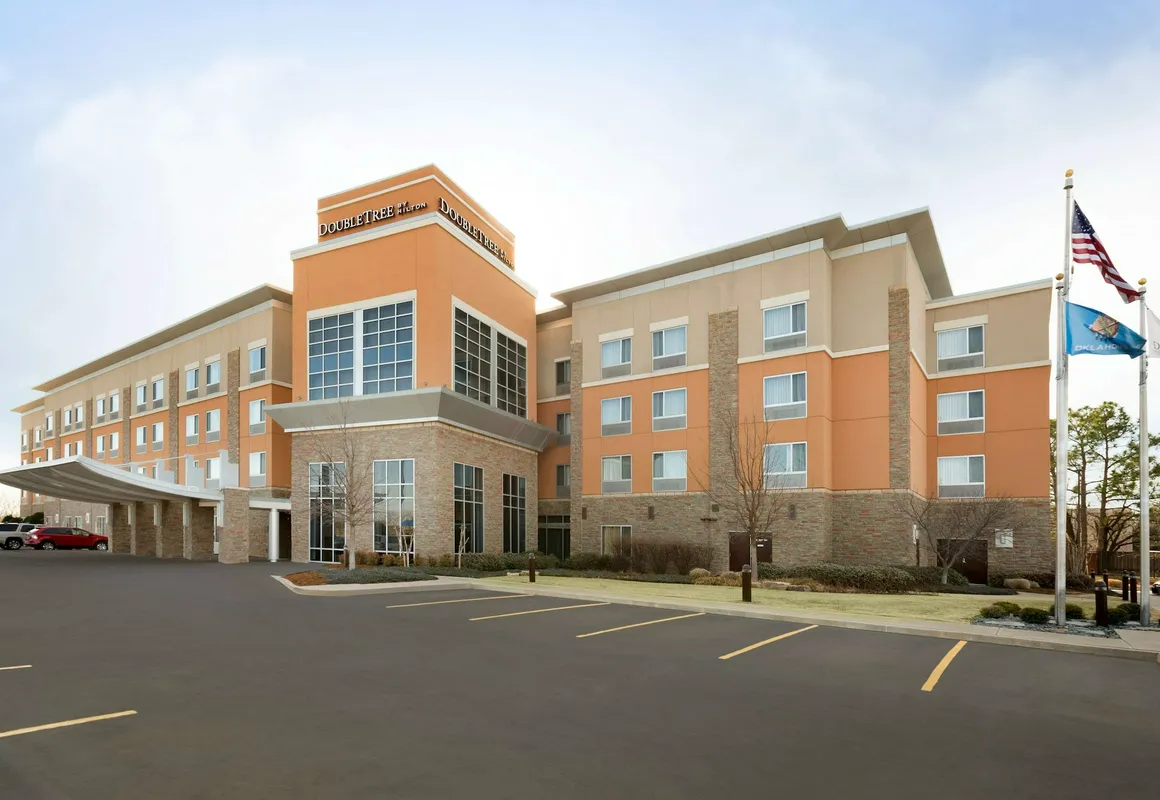 DoubleTree by Hilton Hotel Oklahoma City Airport hotel hero