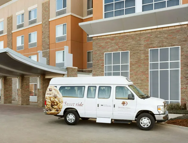 DoubleTree by Hilton Hotel Oklahoma City Airport hotel detail image 2