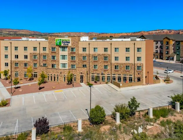 Holiday Inn Express Hotel & Suites Gallup East by IHG hotel detail image 2