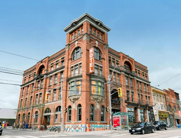 Gladstone House hotel detail image 3