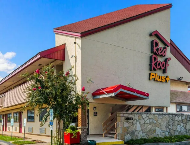 Red Roof Inn PLUS+ Nashville North - Goodlettsville hotel detail image 1