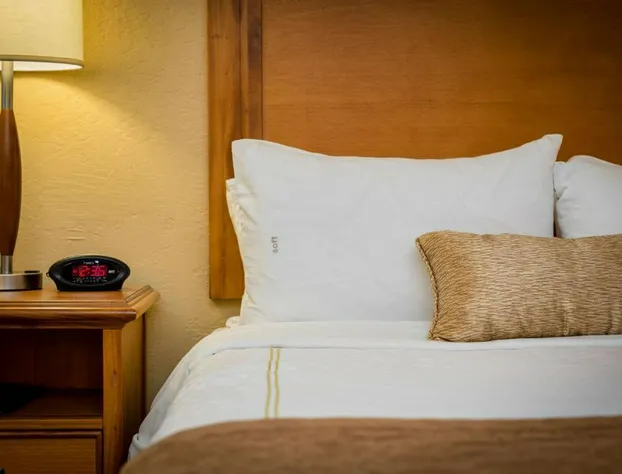 SFO El Rancho Inn SureStay Collection by Best Western hotel detail image 2
