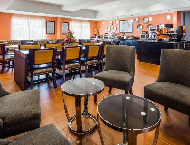 Best Western Plus Barsana Hotel & Suites hotel detail image 3