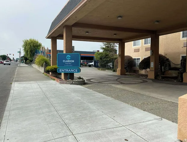 Clarion Hotel By Humboldt Bay hotel detail image 2