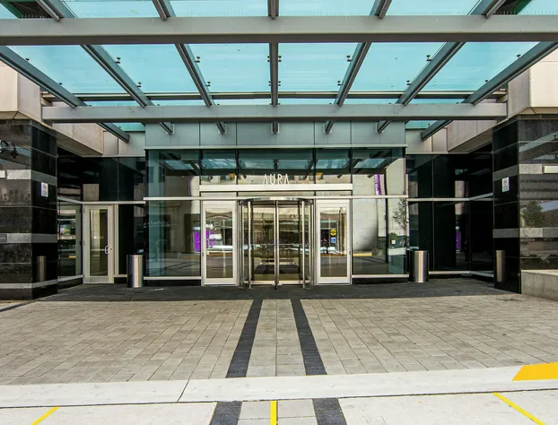 Canada Suites on Bay hotel detail image 1