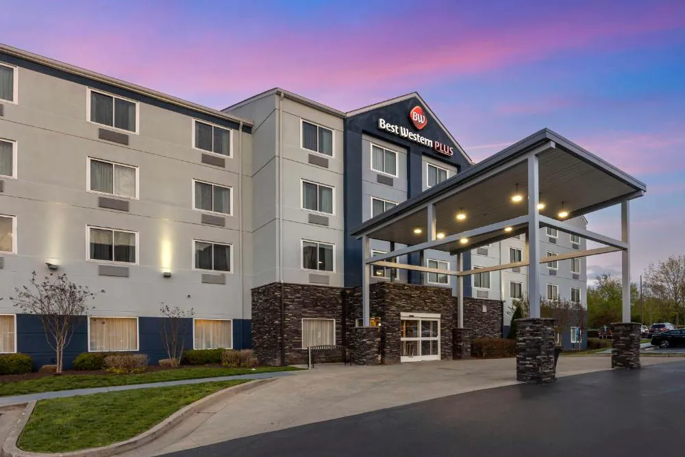 Best Western Plus Nashville Airport Hotel hotel hero