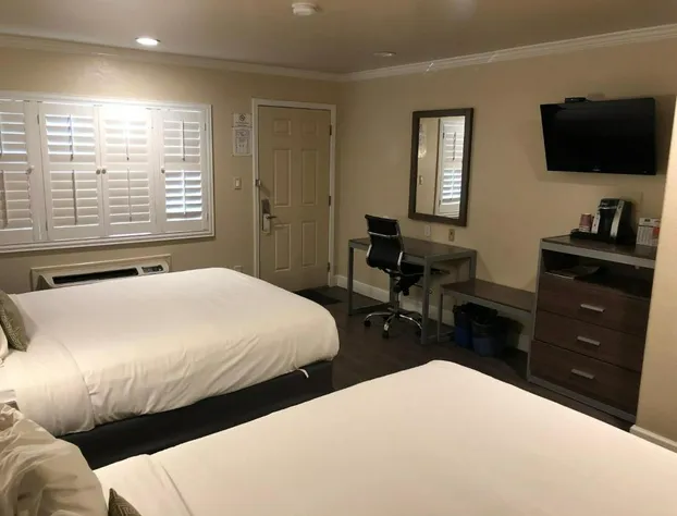 El Castell Motel hotel detail image 3