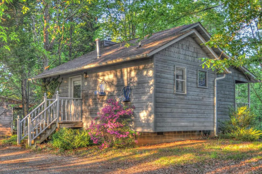 Blue Mountain Mist Country Inn & Spa hotel hero