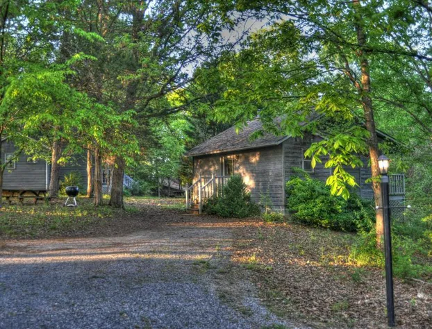 Blue Mountain Mist Country Inn & Spa hotel detail image 1