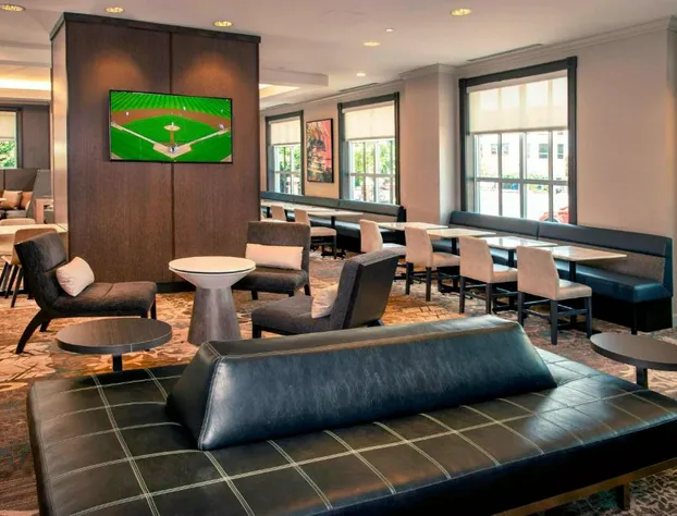 Residence Inn Alexandria Old Town/Duke Street by Marriott hotel detail image 3