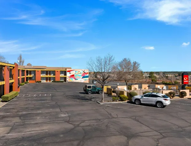 Econo Lodge Flagstaff Route 66 hotel detail image 2