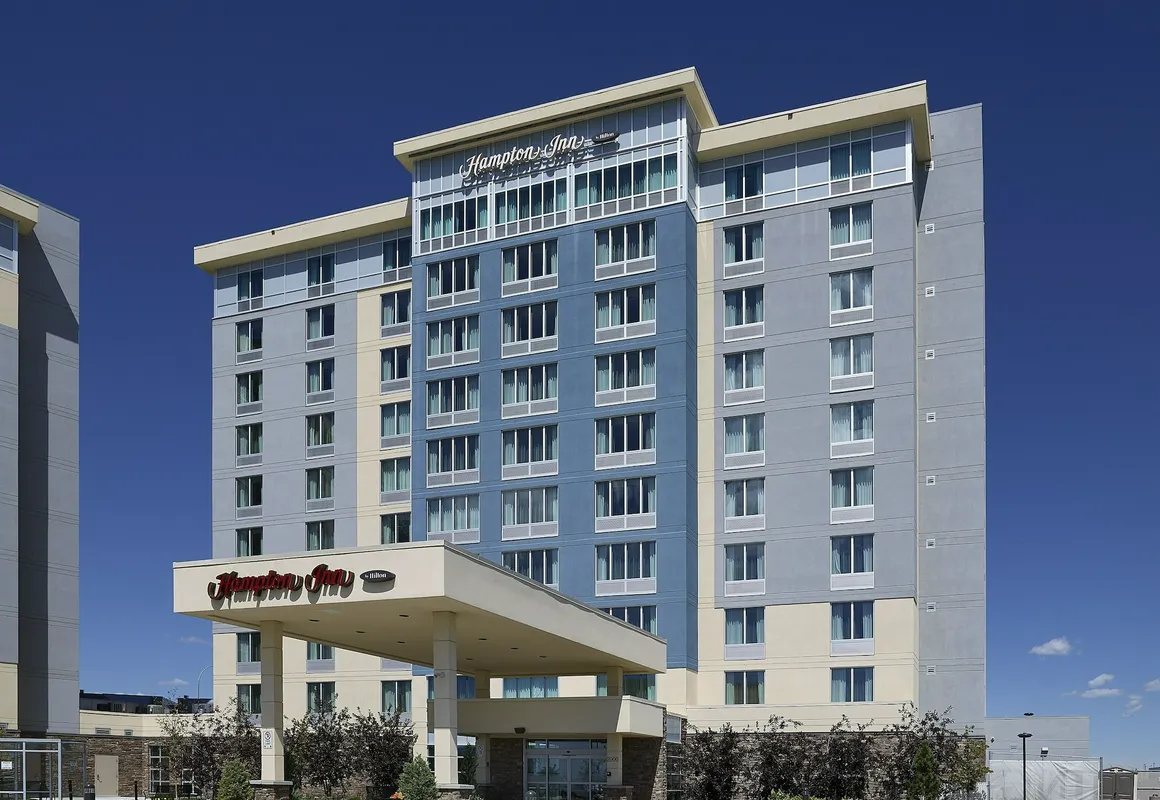 Hampton Inn by Hilton Calgary Airport North hotel hero