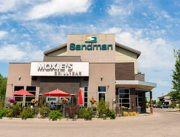 Sandman Hotel & Suites Calgary South hotel detail image 1