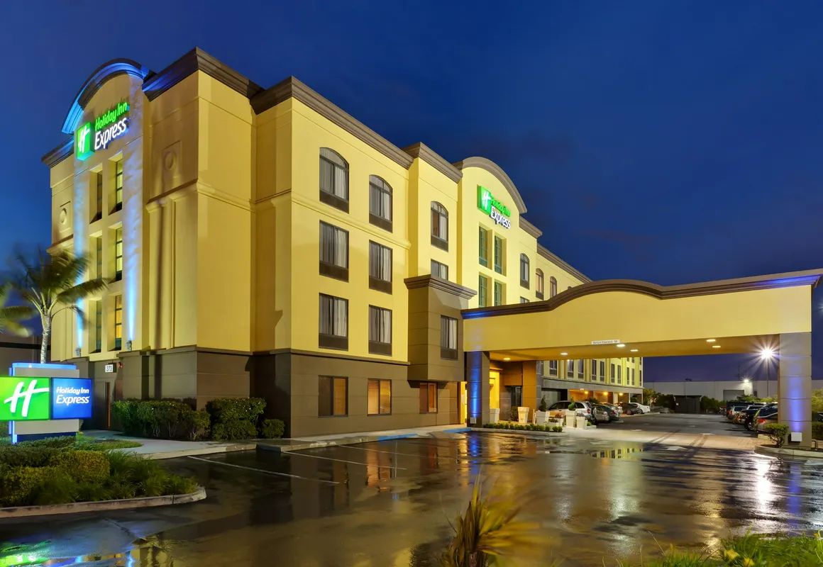Holiday Inn Express San Francisco-Airport North by IHG hotel hero