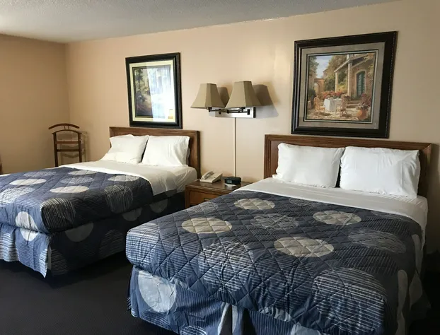 Moonlite Motel Niagara Falls hotel detail image 3